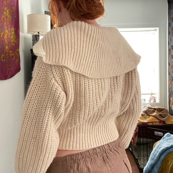 Cream zip up sweater - Picture 6 of 6